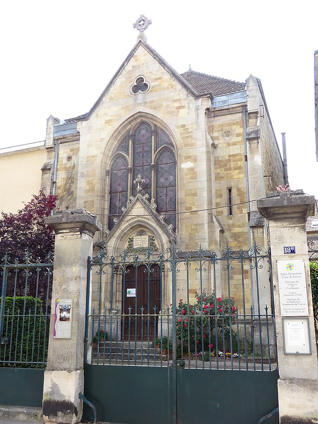 temple epudf de chalons en champagne vue de face